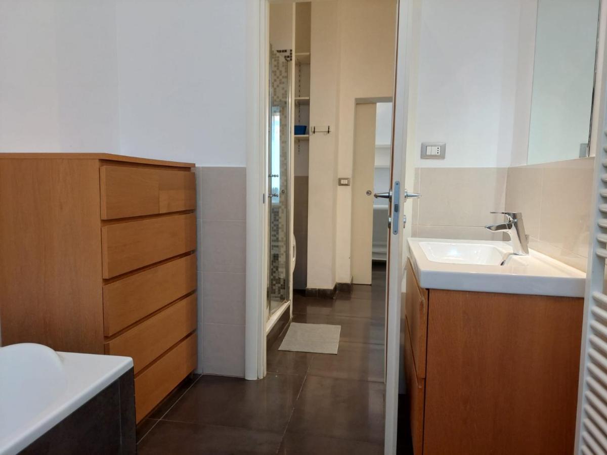 Luxury Station Apartment Bologna Luaran gambar
